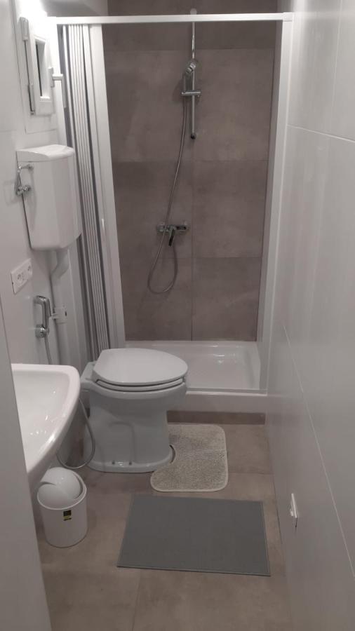 Appartamento Roma Парма Екстериор снимка